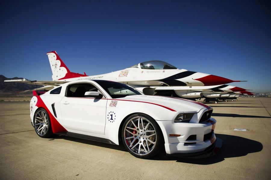 Ford Mustang GT U.S. Air Force Thunderbirds Edition '2013